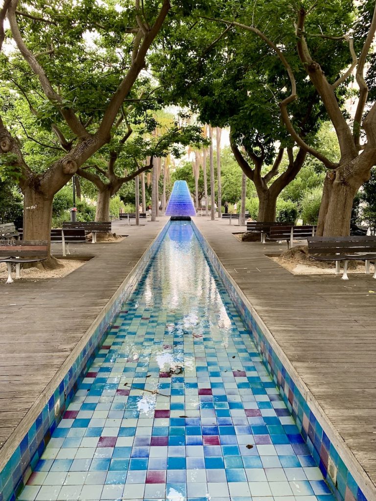 Water art sculpture in a park