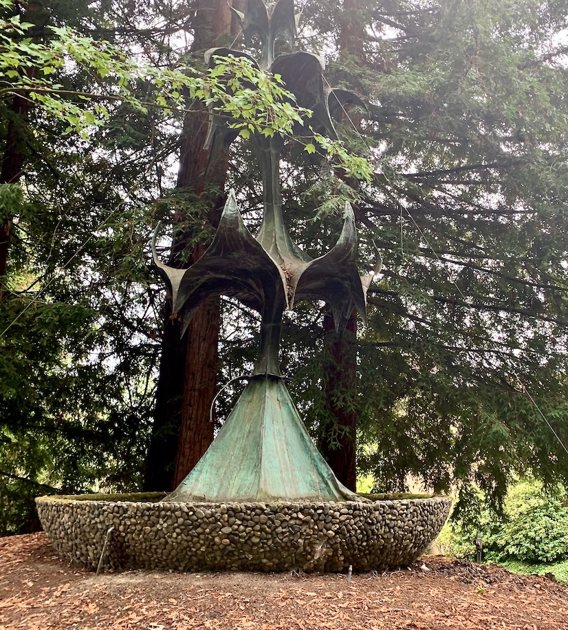 Random statue in Seattle