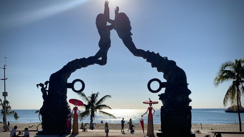 Playa del Carmen Portal Maya sculpture