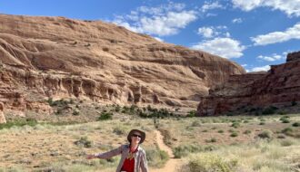 Mrs. ItchyFeet on Mill Creek Waterfall Trail