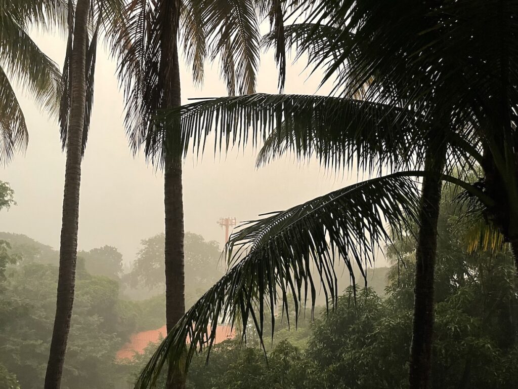 So much rain in Sámara