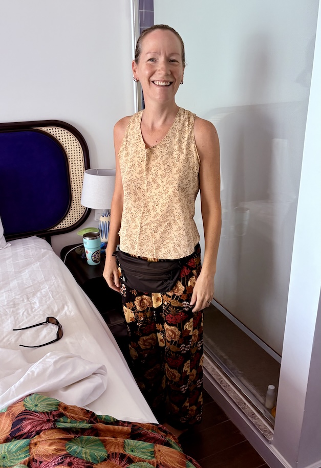 Mrs. ItchyFeet in new floral trousers