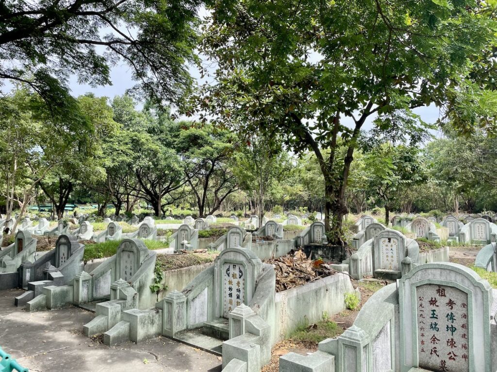 Wat Don Cemetery