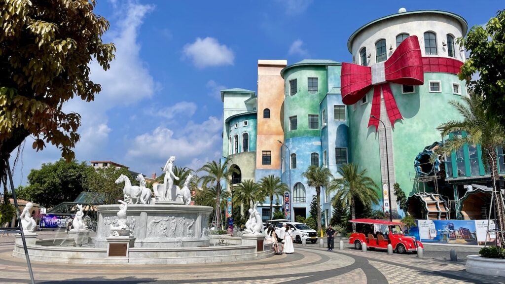 Sunset Town fountain