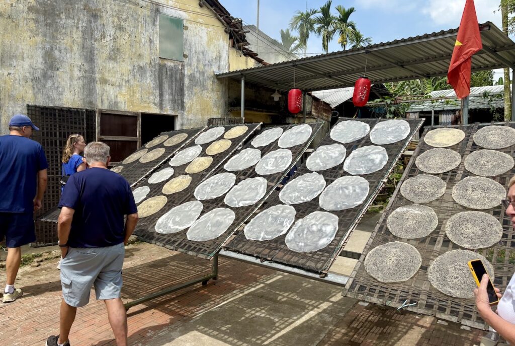 Rice paper drying