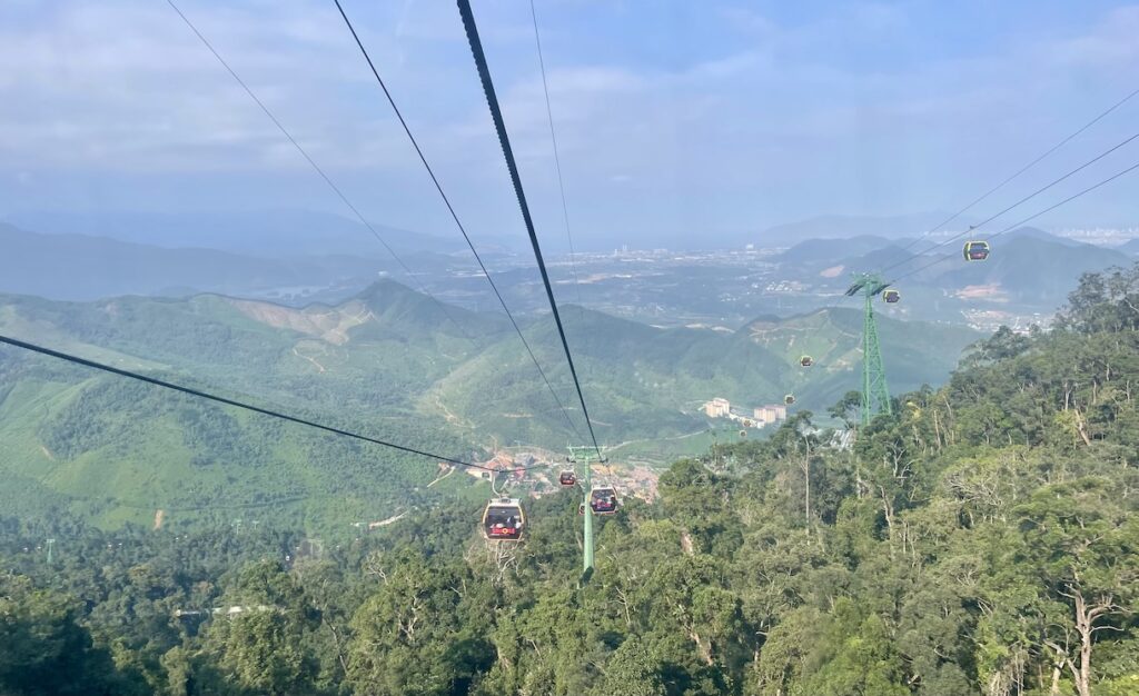 Ride up gondola
