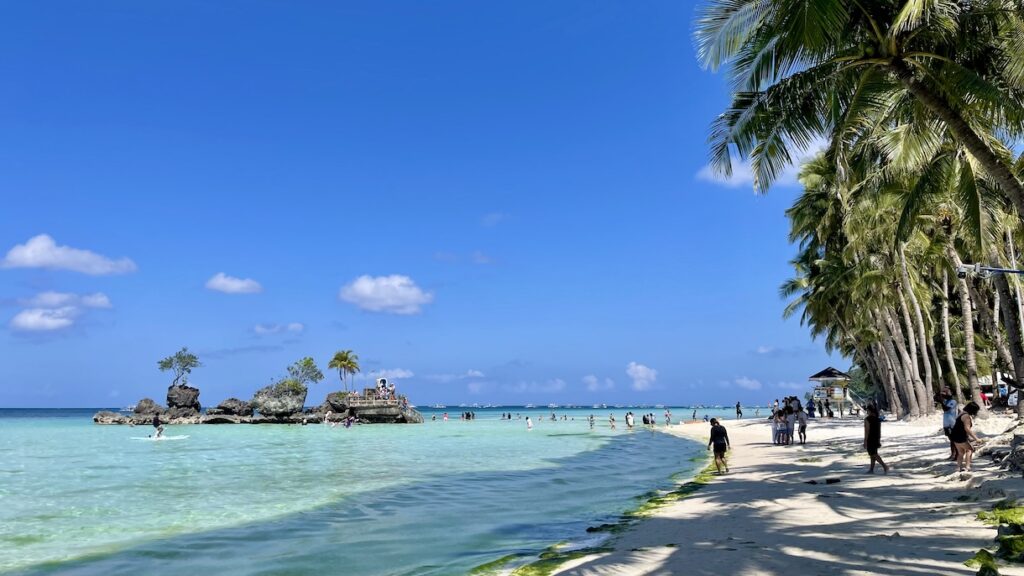 White Sand Beach